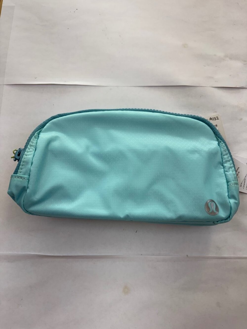 *NEW* Lululemon Everywhere Belt Bag
